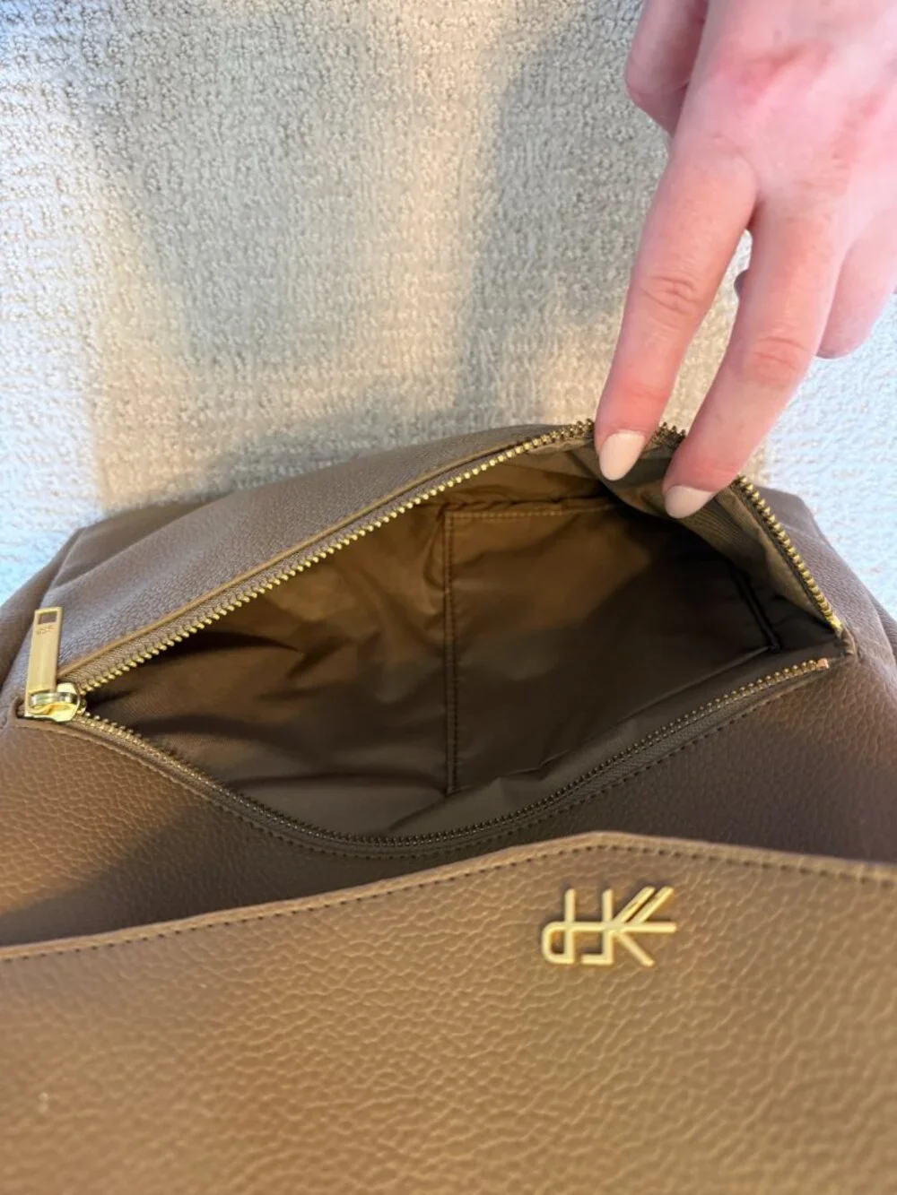 Freshly Picked Diaper Bag in Toffee